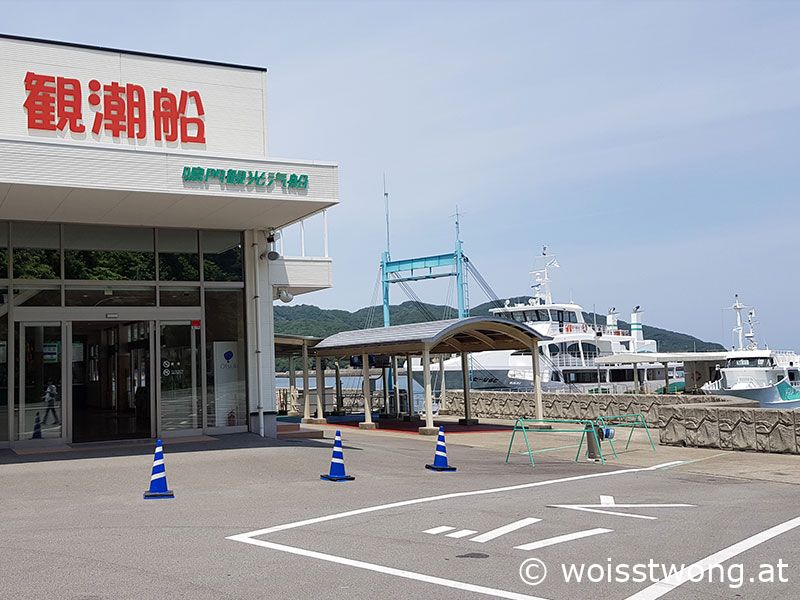 Schiffsanlegestelle für Ausflugsschiffe, Naruto, Shikoku